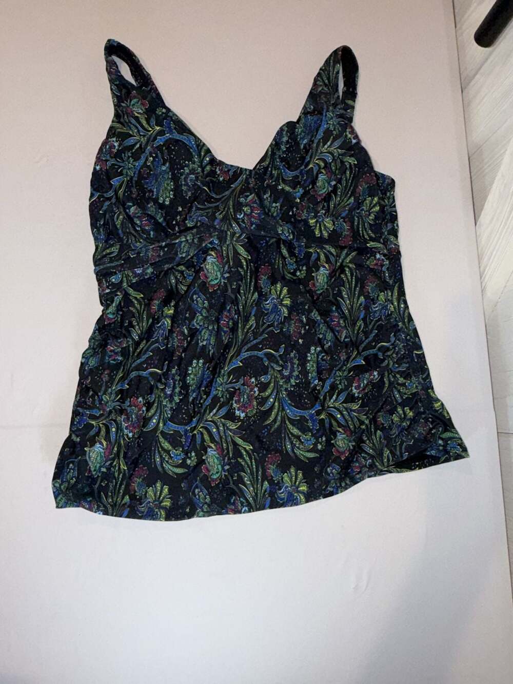 Firpearl Women's Ruched V-Neck Tankini Swim Top, Style M039, Paisley Print(b24)